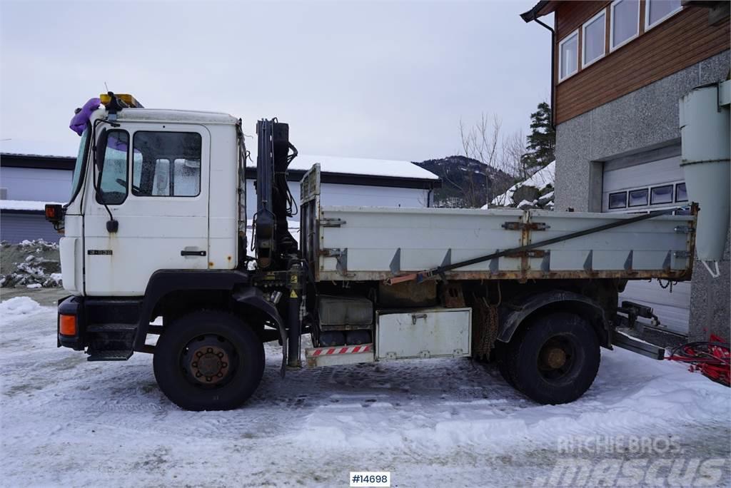 MAN 13.232 FA 4x4 crane truck w/ HIAB 5 T/M & tipper Tovornjaki z žerjavom