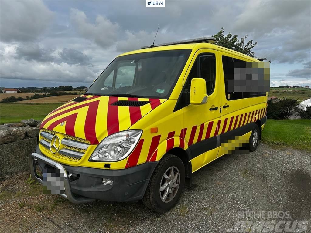 Mercedes-Benz Sprinter 319 Ambulance Komunalna vozila