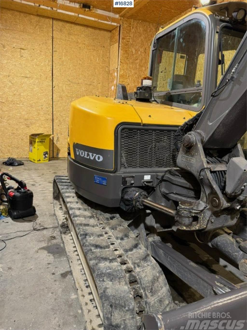 Volvo ECR88D Tracked excavator w/ bucket and tilt Bagri goseničarji