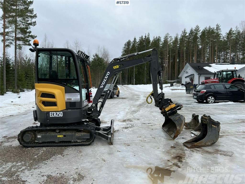 Volvo ECR25D Excavator with buckets and rotor SEE VIDEO Bagri goseničarji