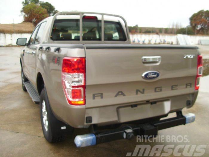 Ford Ranger 2.2TDCI S&S DCb. XLT 4x4 160 Dostavna vozila / kombiji