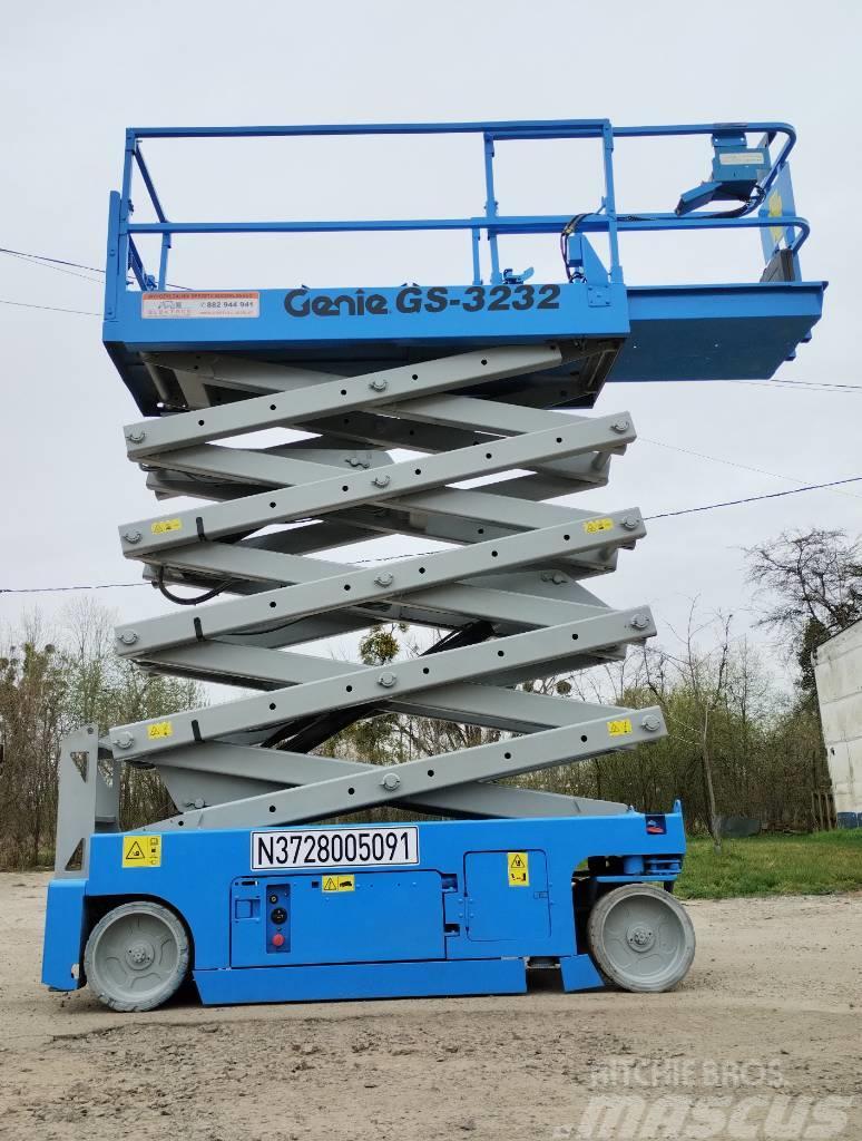 Genie GS 3232 Škarjaste dvižne ploščadi