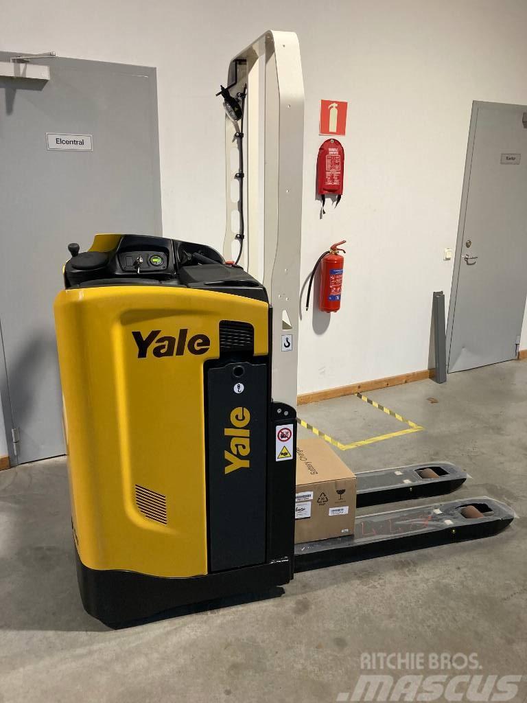 Yale MP20T. 2000kg Električni nizko dvižni viličar s stojiščem