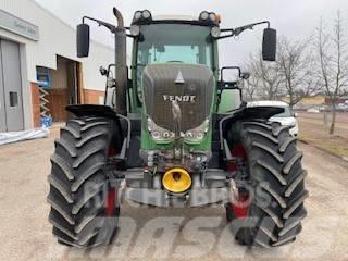 Fendt 828 Vario Traktorji