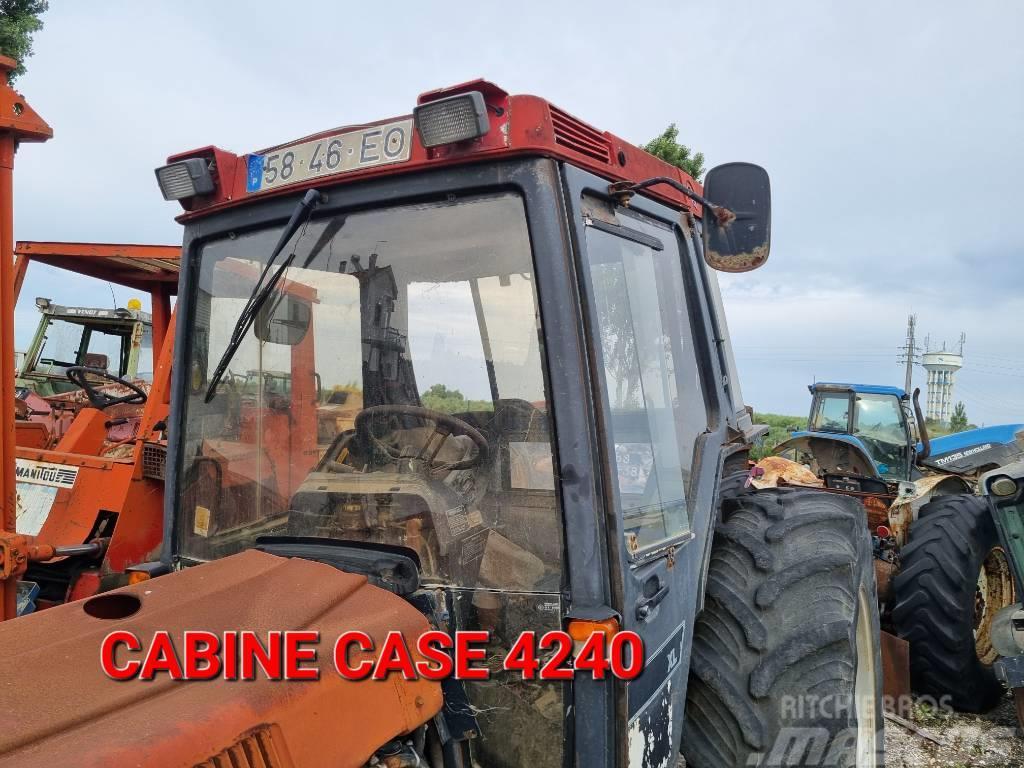  CABINE CASE 4240 Kabine in notranjost