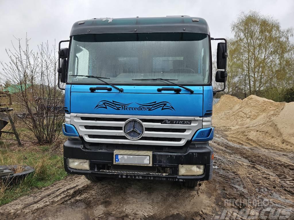 Mercedes-Benz 3240 Kiper tovornjaki