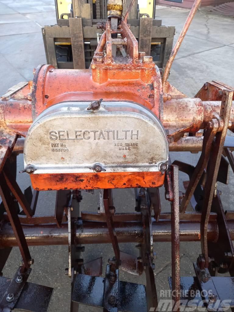  Selectatilt Spitmachine Ostali priključki in naprave za pripravo tal