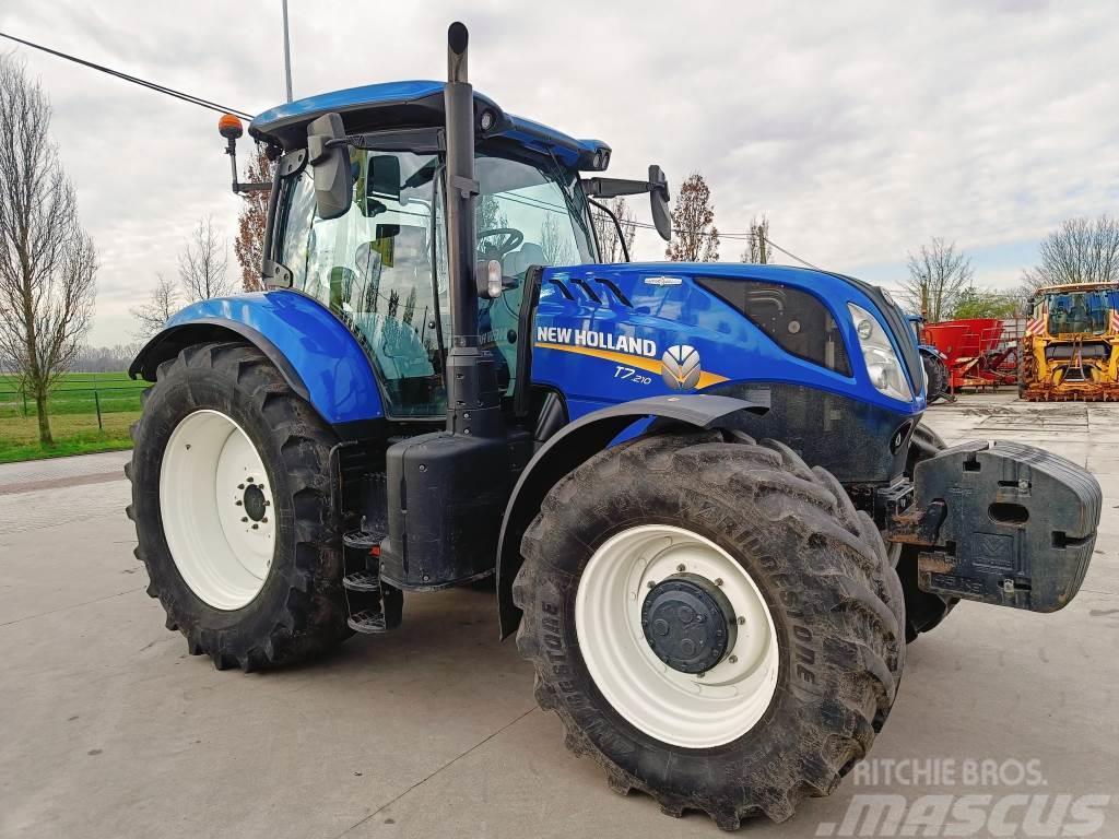 New Holland T7.210 AC Traktorji