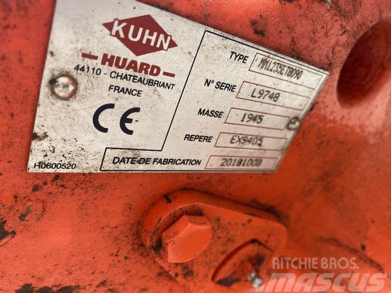 Kuhn MultiMaster 123 5ET8090 Obračalni plugi