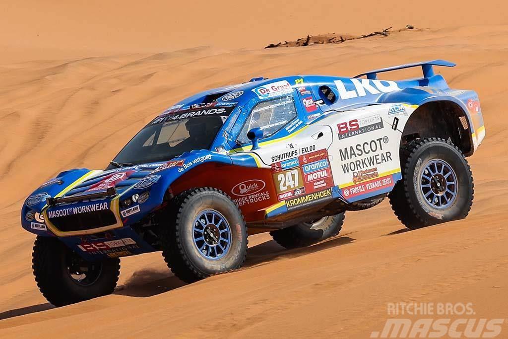 Century CR6 rally raid car, as new, FIA/Dakar Spec Vozila za prevoz delovne opreme
