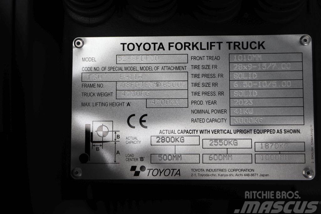 Toyota 52-8FDF30 Dizelski viličarji