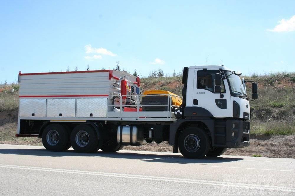  Ital Machinery ASPHALT MAINTENANCE VEHICLE OF 8–10 Termo zabojniki za asfalt