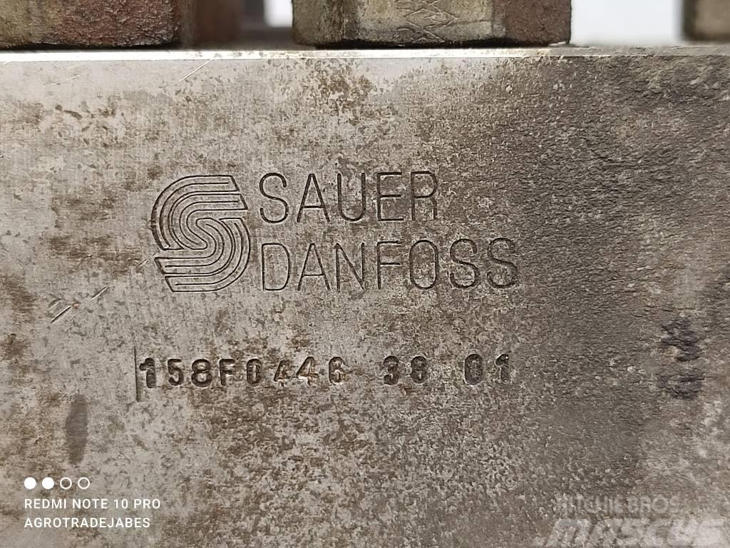 Sauer Danfoss Hydraulic block 158F0446 38 01 Hidravlika