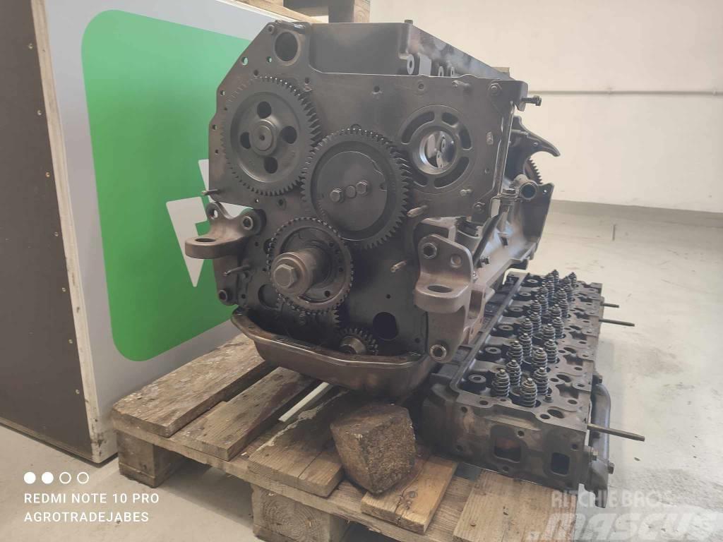 John Deere (typ 6068) engine Motorji