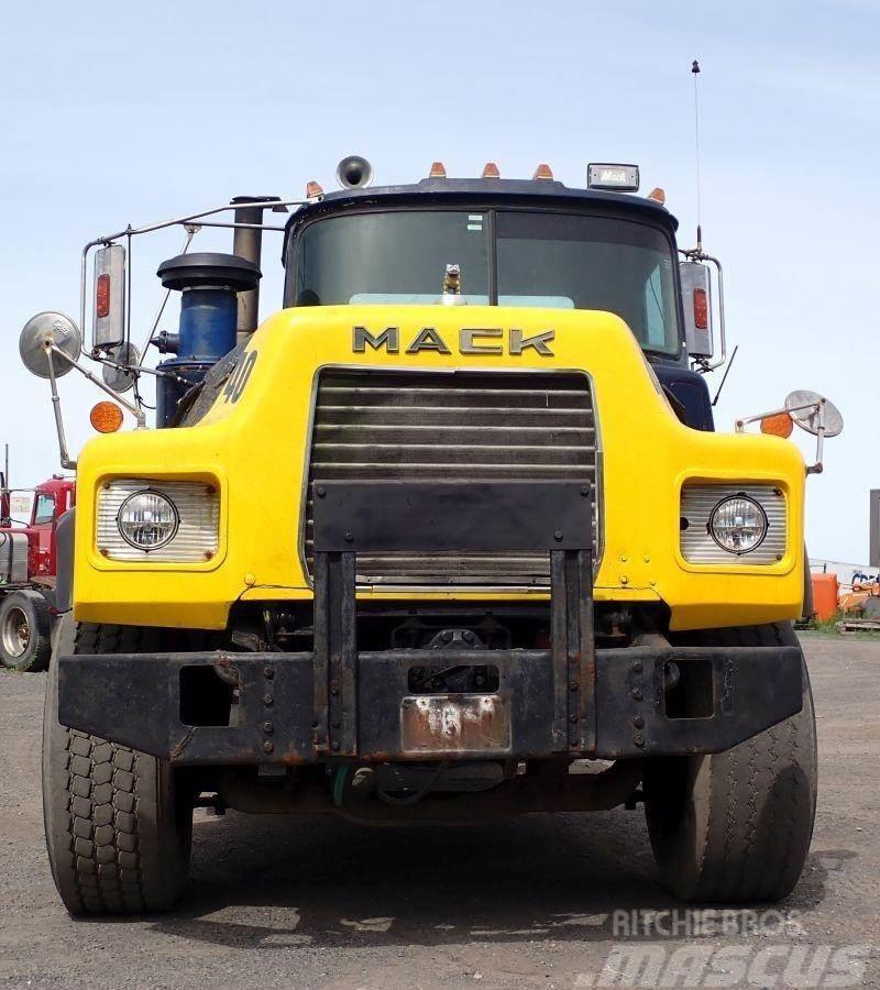 Mack DM690S Kotalni prekucni tovornjaki
