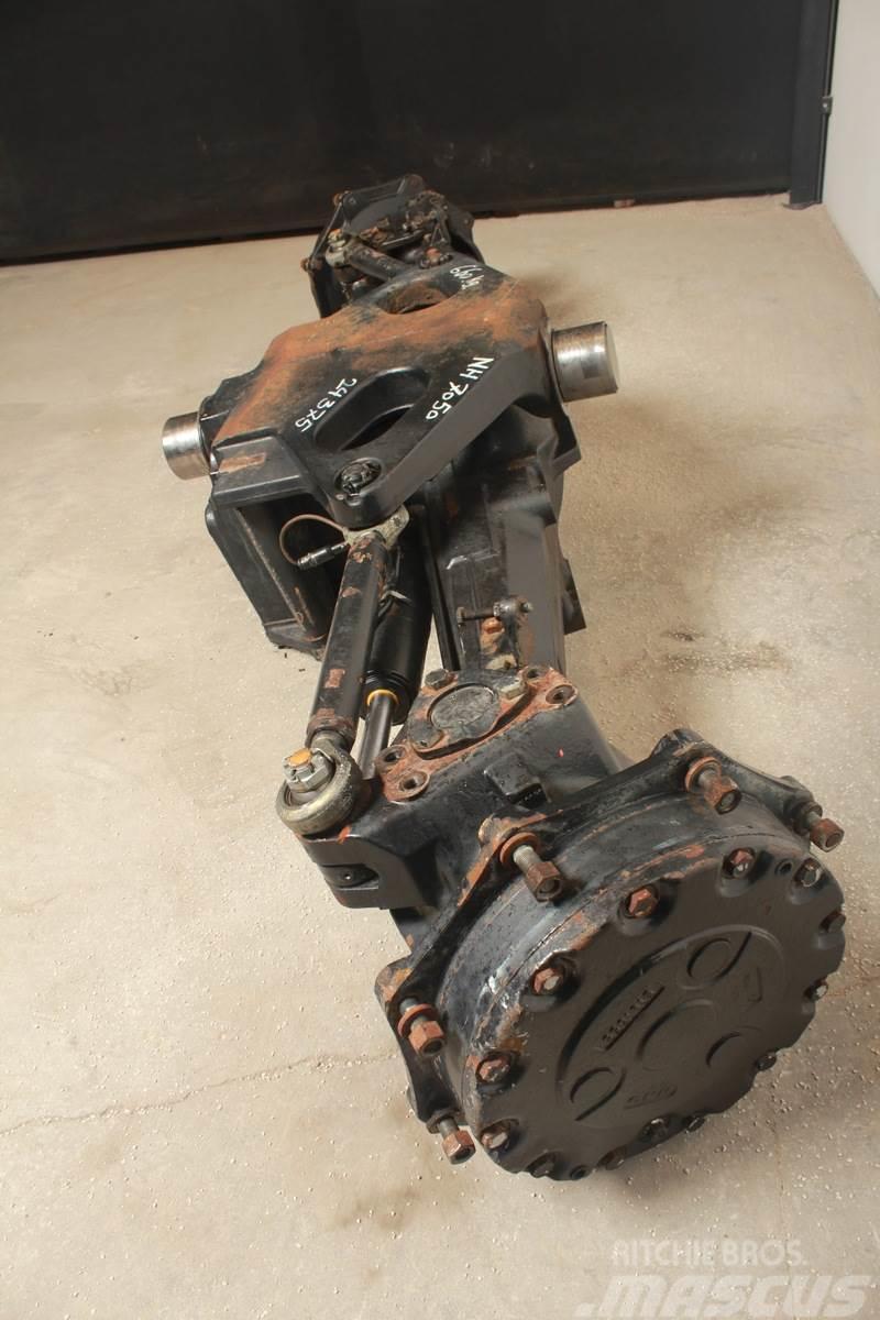 New Holland T7050 Disassembled front axle Menjalnik