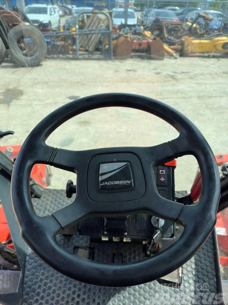 Jacobsen AR250 Vrtni traktor kosilnice
