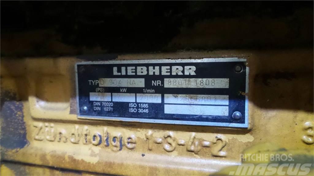 Liebherr A902 Motorji