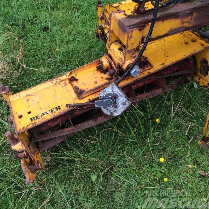  Beaver mower LM308 reel £150 plus vat £180 Vrtni traktor kosilnice