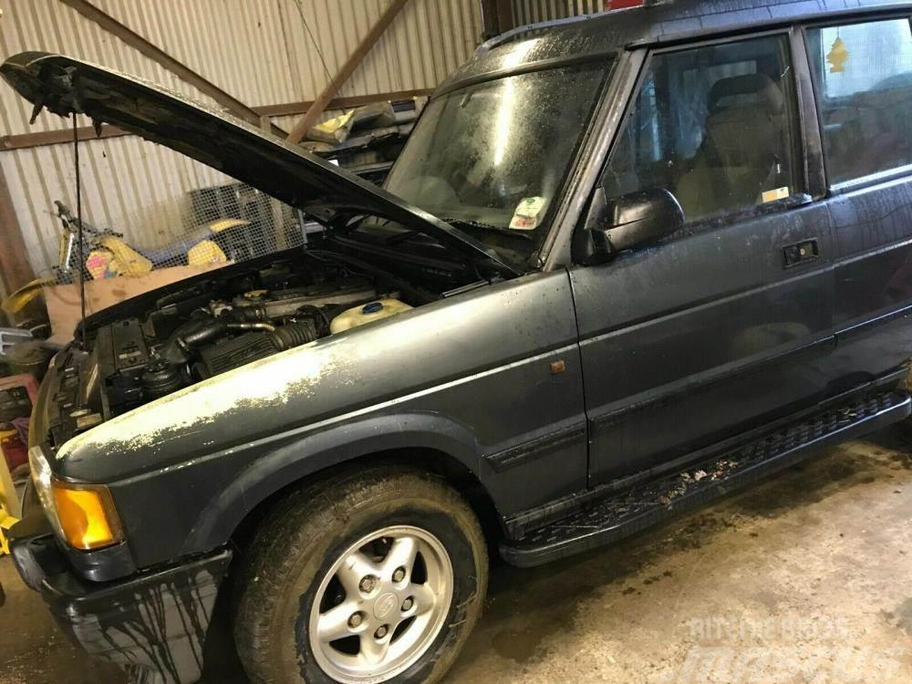 Land Rover Discovery 300 TDi n s front wing £50 Drugo