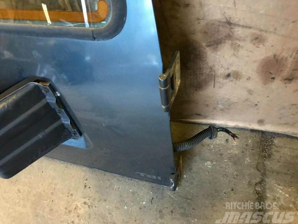 Land Rover Discovery 300 TDi rear door complete £90 Drugo