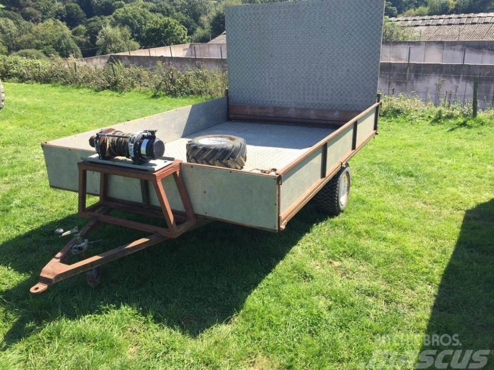  Low level trailer with hydraulic winch £700 Druge prikolice