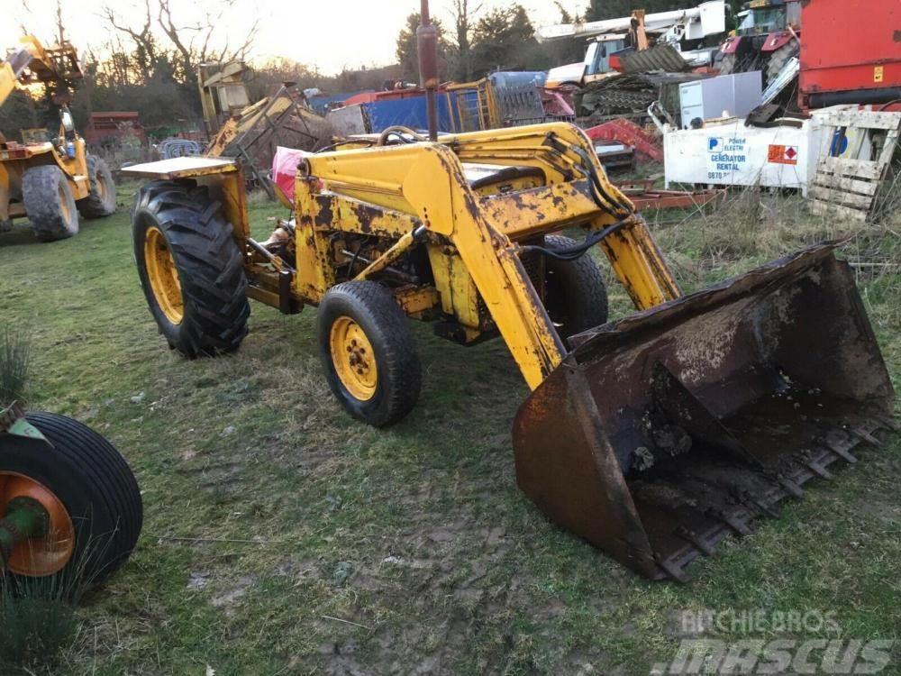 Massey Ferguson 135 Loader tractor £1750 Drugi deli