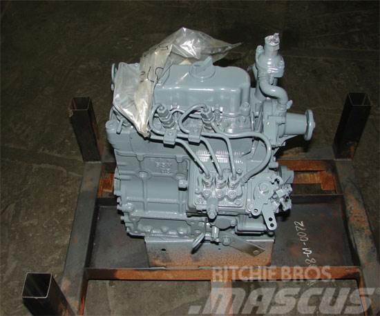 Kubota D902ER-GEN Rebuilt Engine: Boxer 322D Mini Track L Motorji