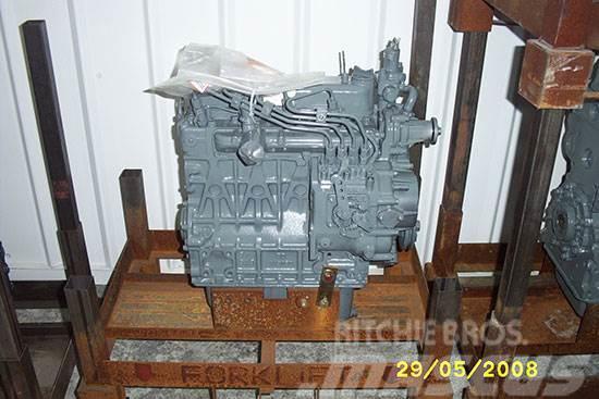 Kubota V1305E Rebuilt Engine: B2710 Kubota Tractor Motorji