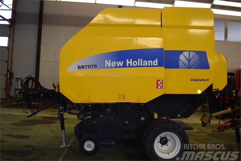 New Holland BR 7070 Crop Cutter II Balirke (okrogle bale)