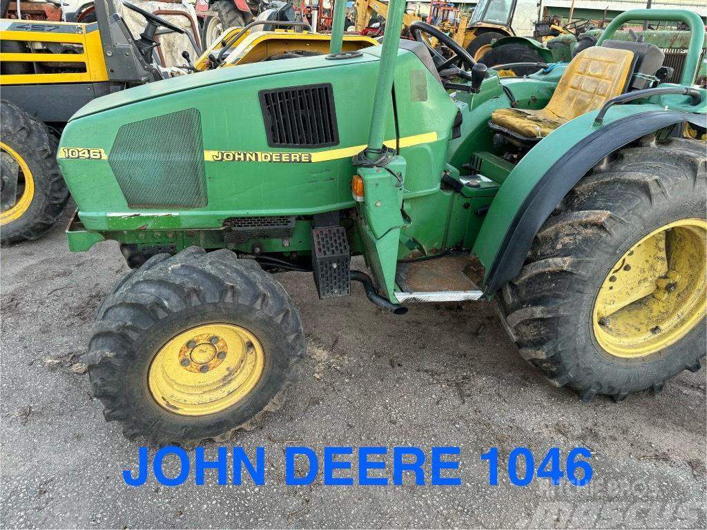 John Deere 1046 Menjalnik