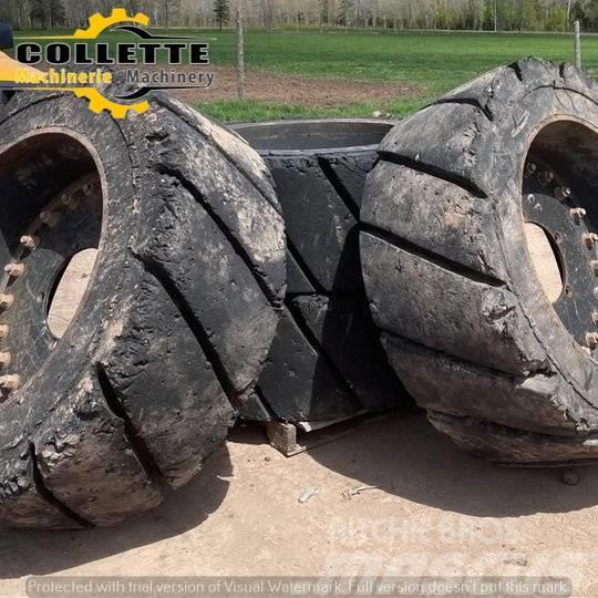 Brawler Solid Pneumatic Tires Bagri na kolesih