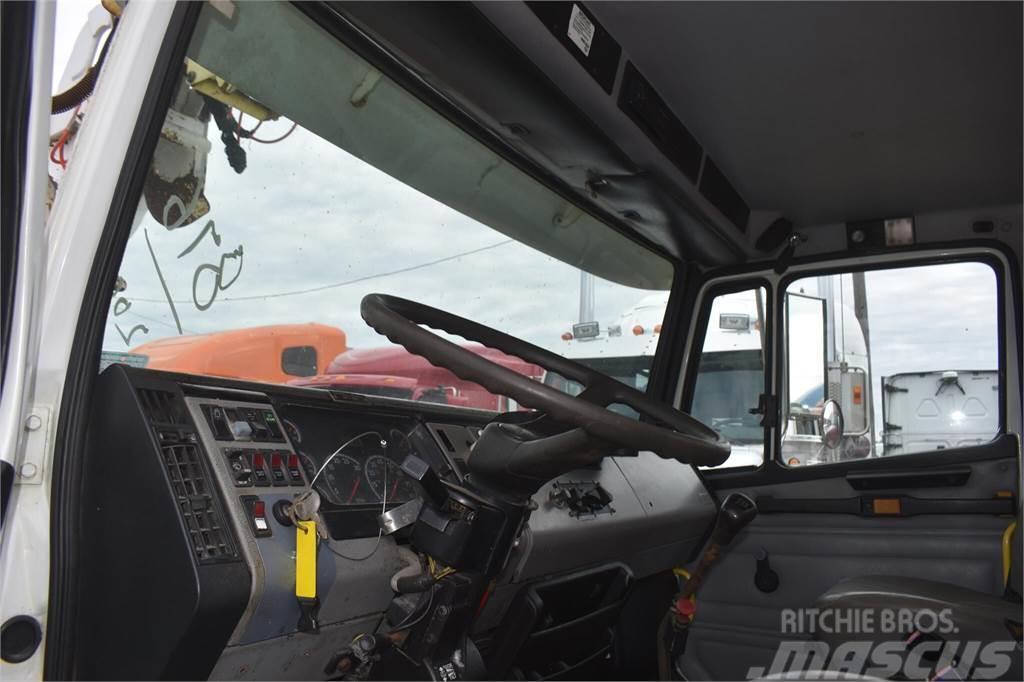 Altec D945TR Mobilni vrtalni tovornjaki