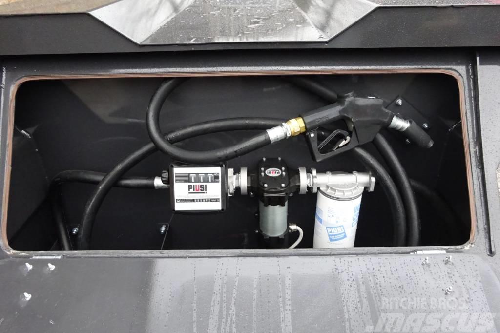 Tyrone Fuel Bowser 220G Prikolice cisterne