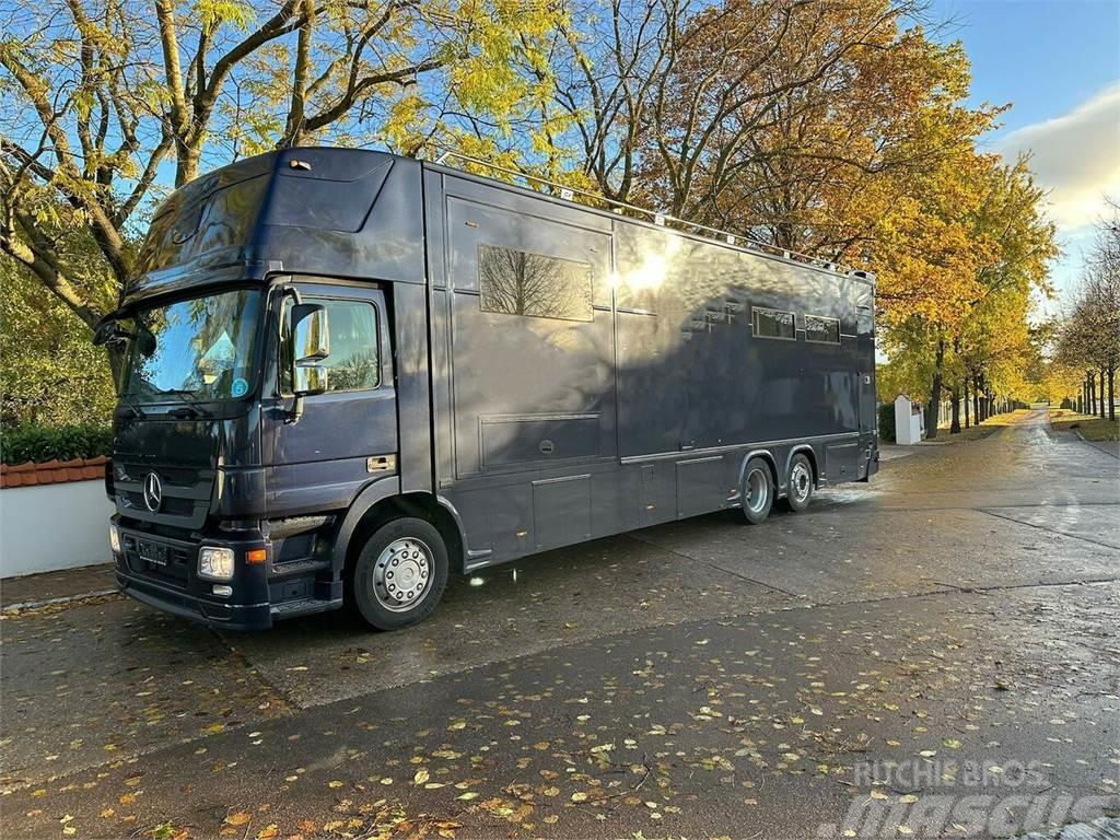 MERCEDES-BENZ Actros 26400 JK 5-6 Pferde Popout Automatik Tovornjaki za prevoz živine