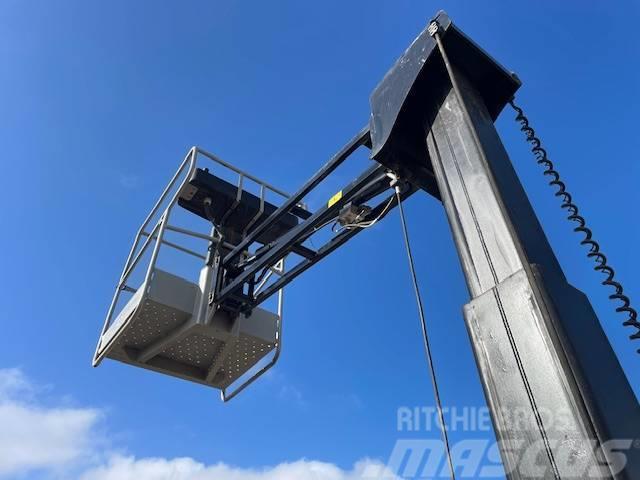 Manitou 100 VJR Vertikalna dvigala