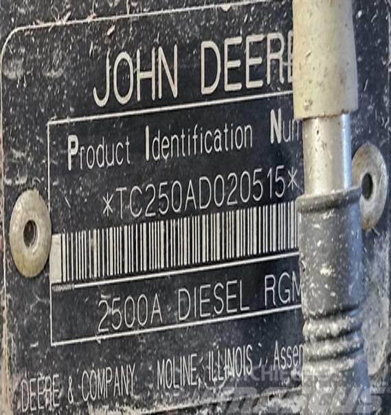 John Deere 2500 A Kosilnice za zunanji prostor
