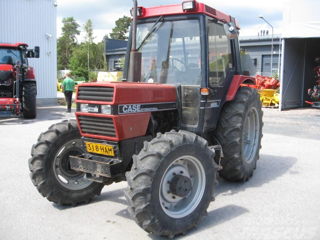 Case IH 885 XL Traktorji