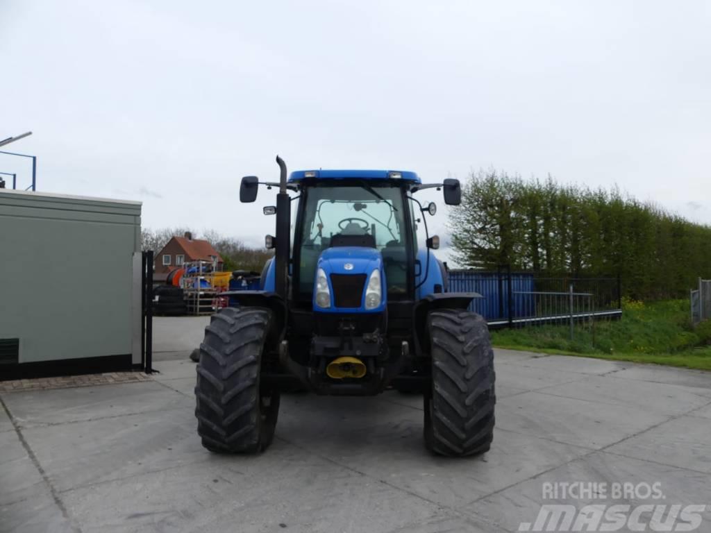 New Holland T6070 PC Traktorji
