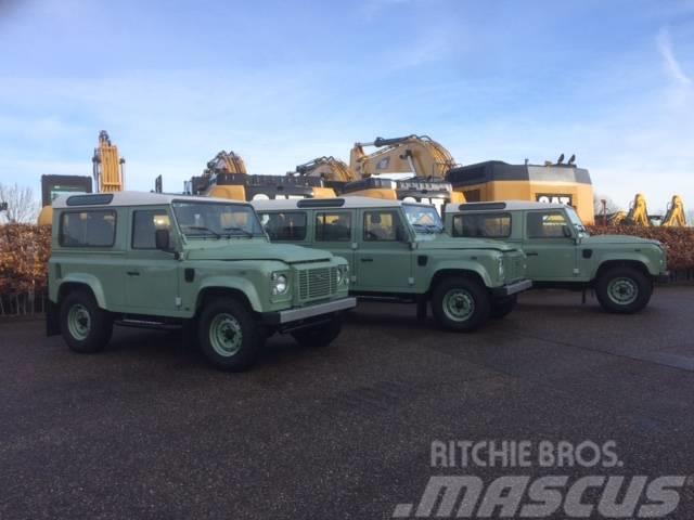 Land Rover Defender Heritage HUE only 1000 km with CoC Avtomobili