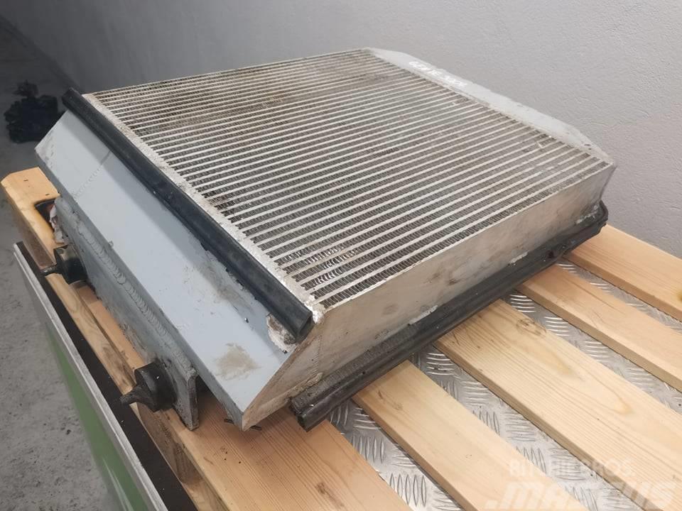Genie 3007 GTH radiator Radiatorji