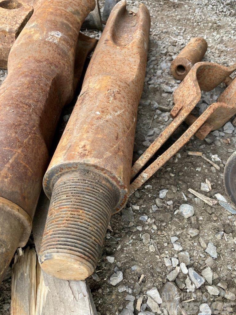  Aftermarket 5-1/2” x 29 Cable Tool Drilling Chisel Dodatki in rezevni deli za opremo za zabijanje stebrov pilotov