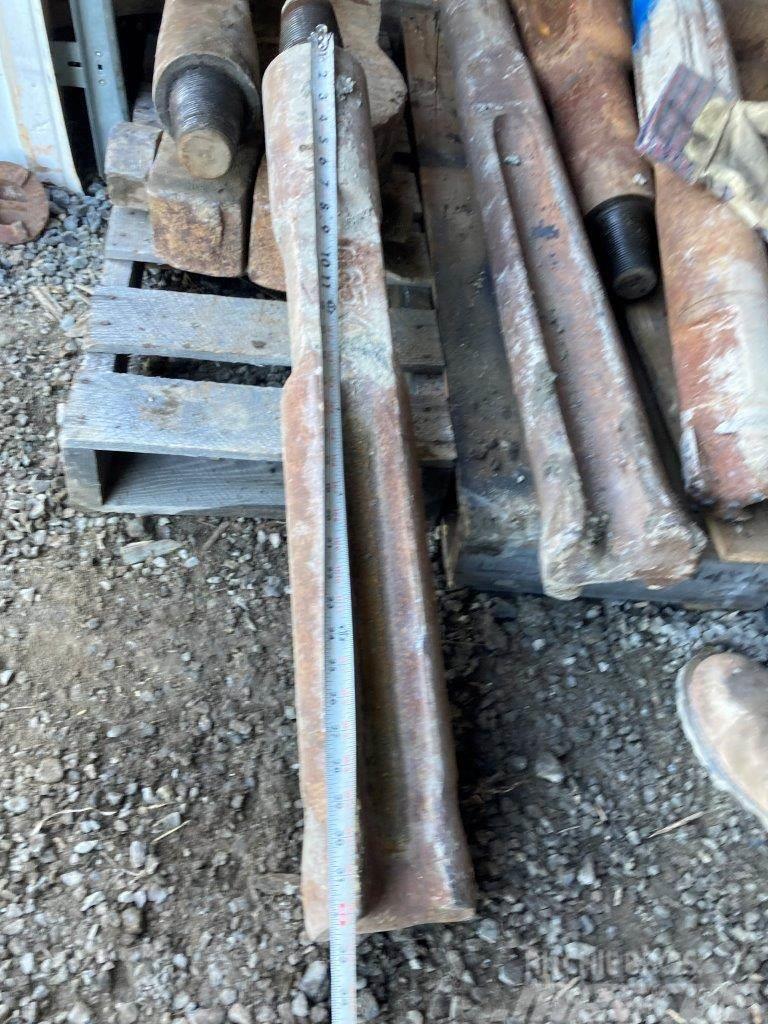  Aftermarket 5-1/2” x 32-1/2” Cable Tool Drilling C Dodatki in rezevni deli za opremo za zabijanje stebrov pilotov