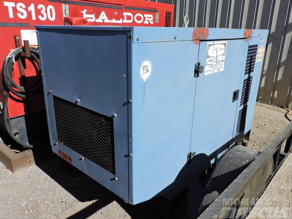  Aftermarket SDMO 69KW AC Generator Motorji