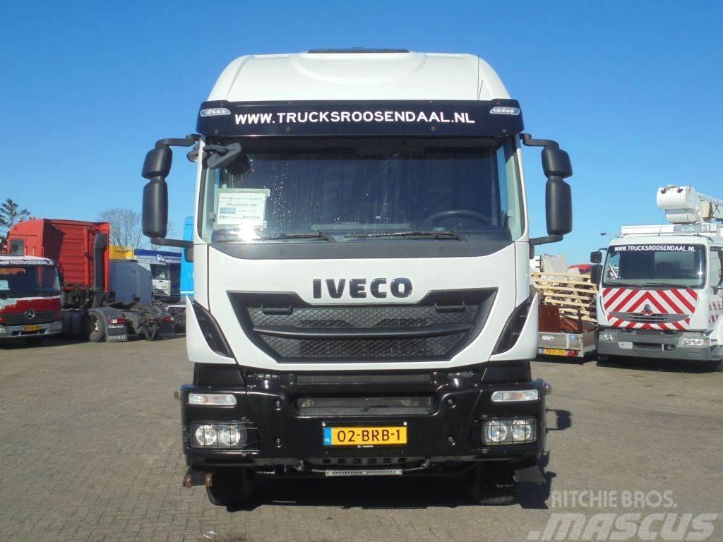 Iveco Trakker 450 + Euro 5 + Zandzuiger + Manual + 6x4 + Vakuumski tovornjaki