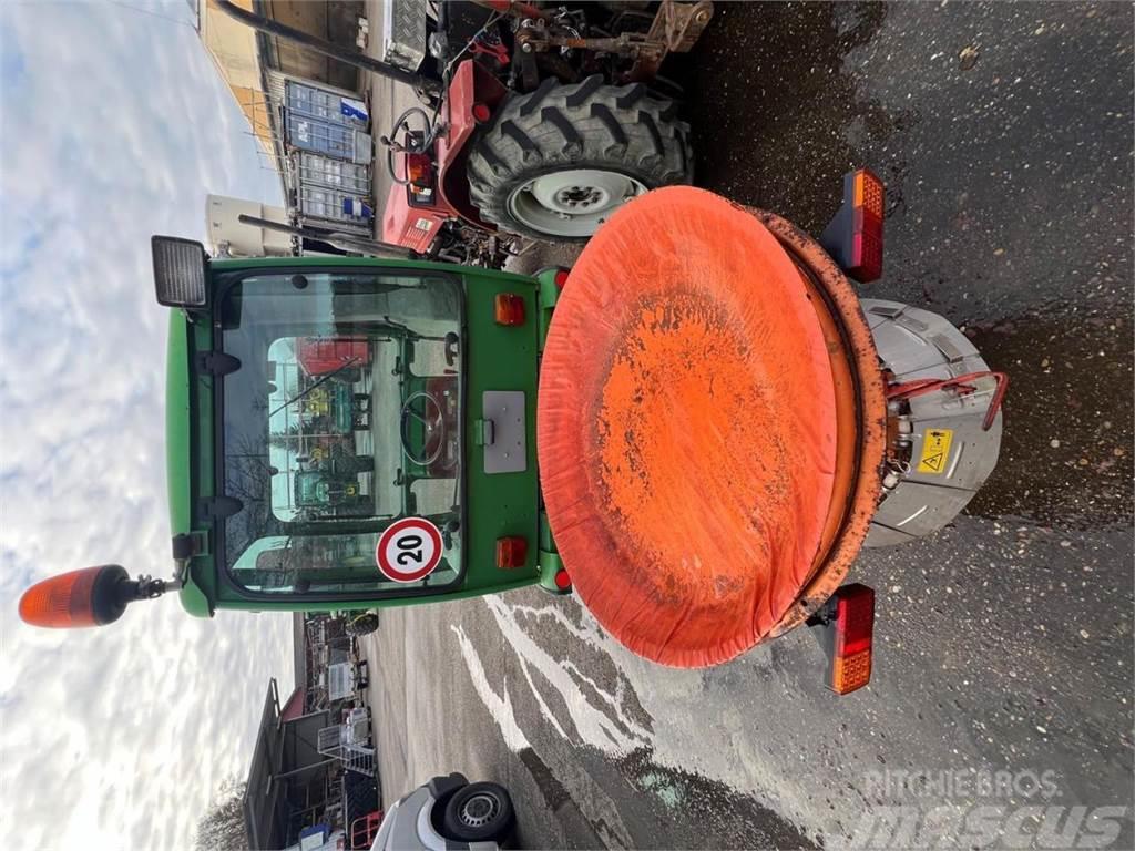 John Deere 4100 Allrad Manjši traktorji