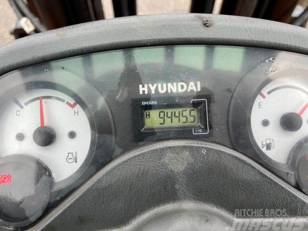 Hyundai 30D-7E Dizelski viličarji