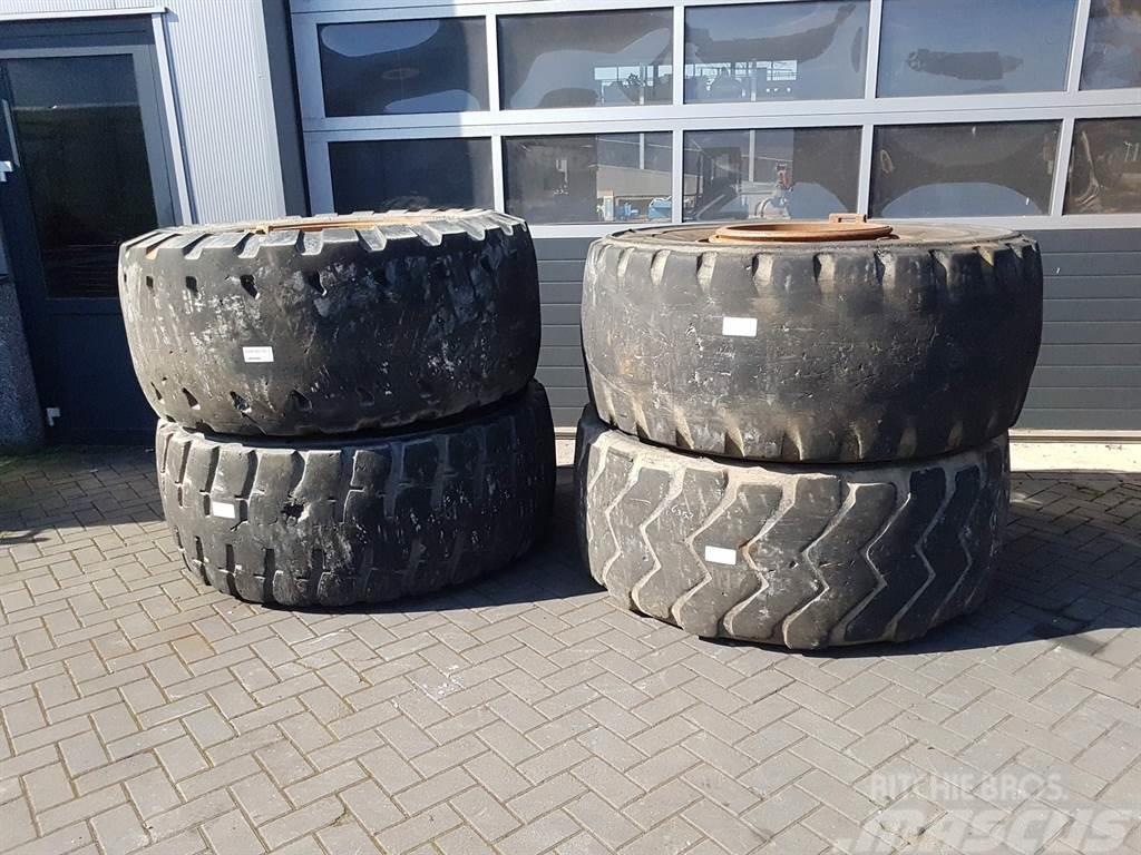 CASE 921C-Michelin 26.5R25-Tire/Reifen/Band Gume, kolesa in platišča