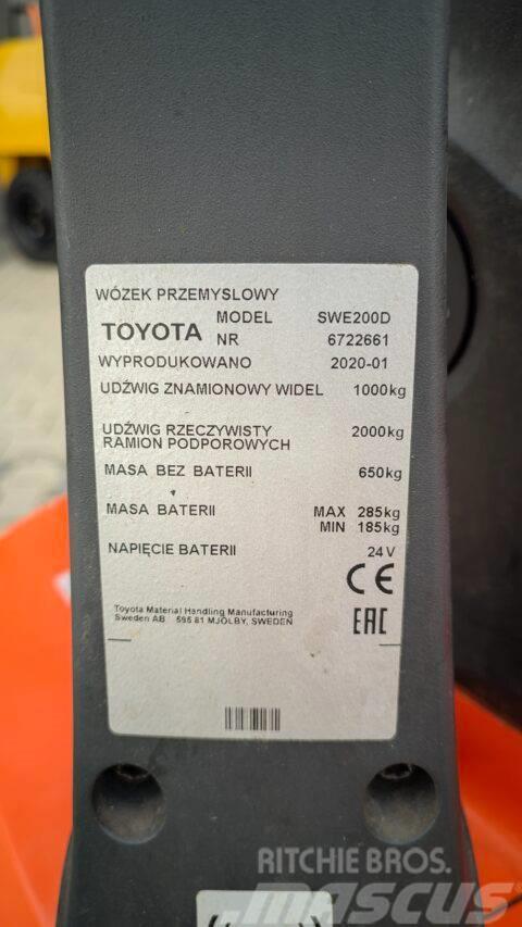 Toyota SWE200D Ročni električni viličar