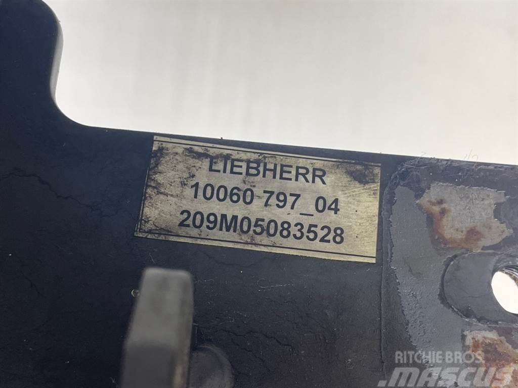 Liebherr A934C-10060797-Frame backside right Podvozje in vzmetenje